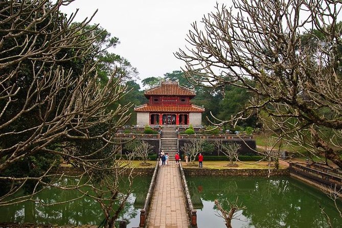 Hue: Custom Tour with Dragon Boat, Private Car & Motorbike - Choosing the tombs that fit your interests