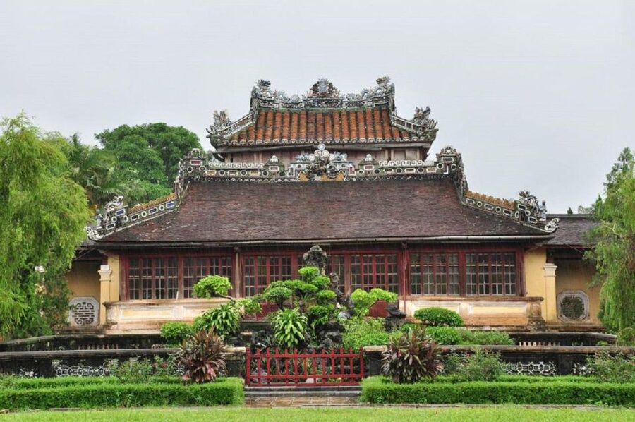 Hue Customizable Tour with Imperial Citadel & Forbidden City - Timing, weather, and walking effort