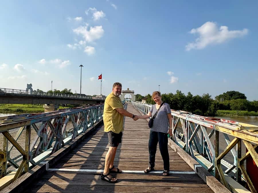 Hue: DMZ Half-Day Tour by Private Car to Vinh Moc Tunnels - Hien Luong Bridge and the Ben Hai River