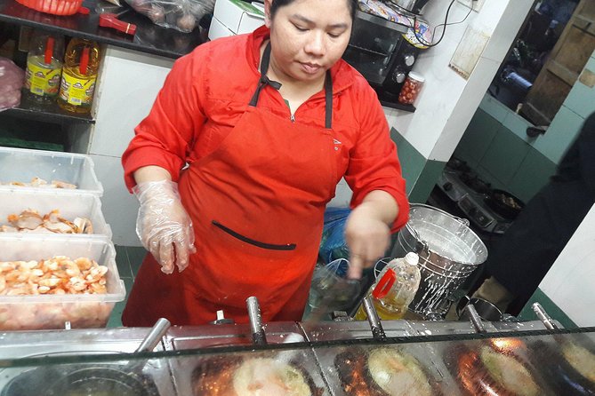 Hue Food Tour by Walking or Cyclo or Motorbike with Driver - Truong Tien Bridge: a short walk with a full plate