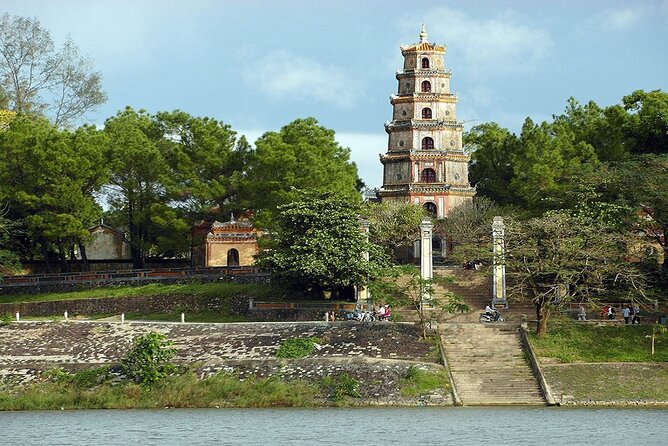 Hue Half Day Tour With Optional Dragon Boat on Perfume River - Why this Hue tour works well in half a day