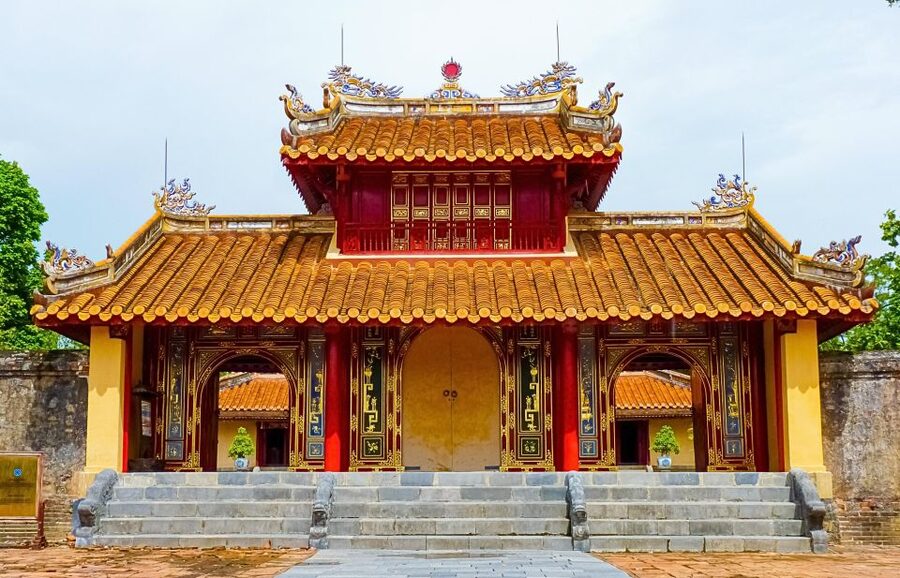 Hue: Hue Royal Tombs Tour Visit 3 Best Tombs & Pagoda - Thuy Xuan Incense Village adds color and a local craft