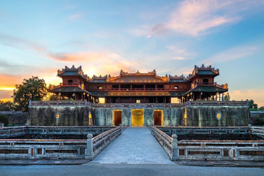 Hue Imperial City and Forbidden City Walking Private Tour - Temples, dynastic urns, and Hien Lam Pavilion