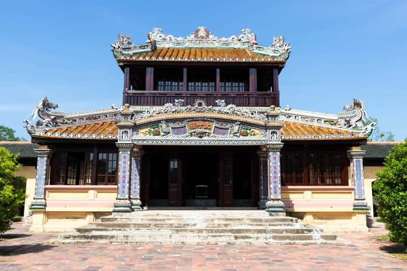 Hue Imperial City and Forbidden City Walking Private Tour - Thiệu Phương Garden and Thai Binh Pavilion