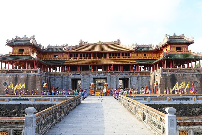 Hue: Imperial City Walk, Motorbike Tour & Private Car Options - Paying for the Citadel and tombs
