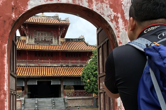 Hue Imperial City Walking Tour: Citadel & Forbidden City - Starting at the four cannons near Cua Ngan