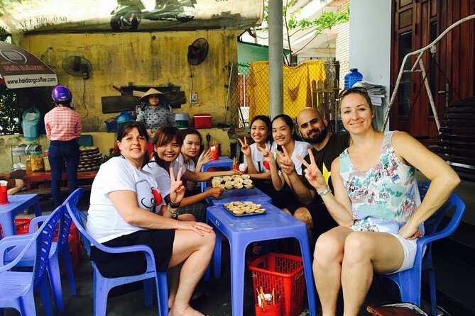 Hue Street Food Tour At Night By Scooter - What the private format adds