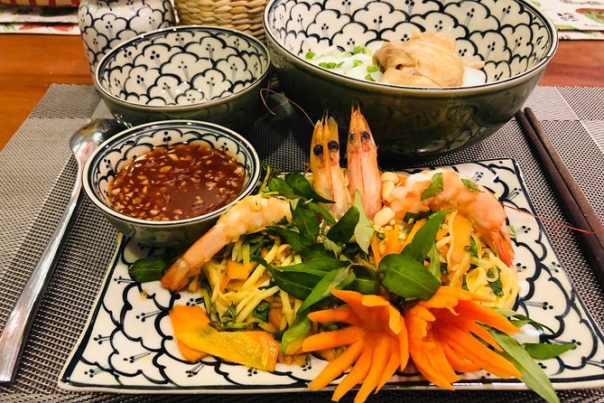 Immersive Cooking Class & Wet Market Tour by Local Chef +Cookbook - Heat, timing, and comfort