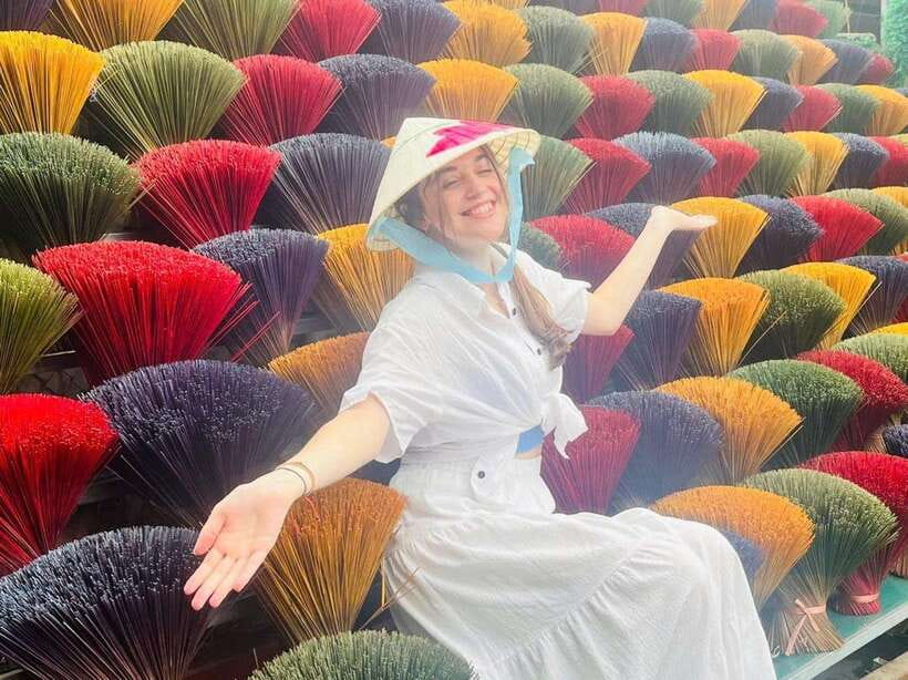 Incense, Hat Villages Tour/Traditional Crafts with Options - Van Phuc and Vietnam’s silk tradition