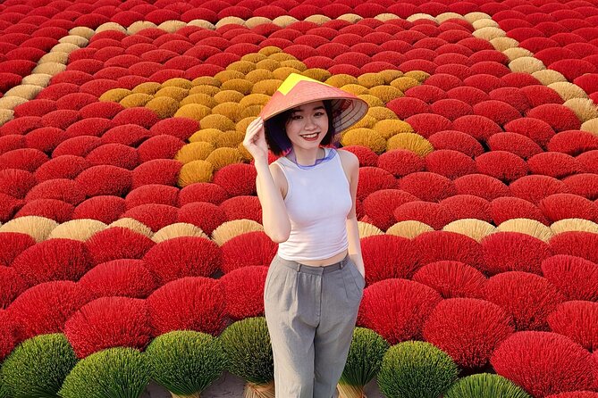 Incense Village, Conical Hat, Lacquer Art, SMALL GROUP From Hanoi - The photography is helpful, but keep your expectations sensible