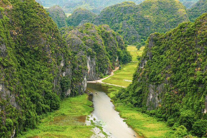 Incense Village Private Tour from Hanoi to Ninh Binh Old Capital - Booking and cancellation details to keep in mind