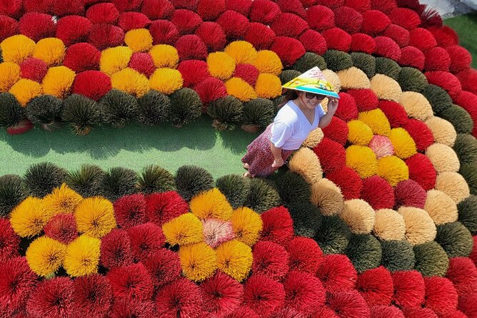 Incense Village Small Group of 9 Tour From Hanoi to Ninh Binh - Quang Phu Cau and the work behind the photographs