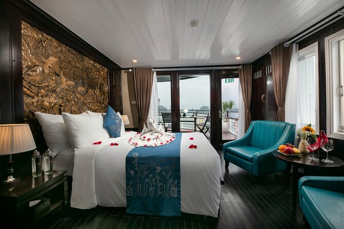 La Regina 2 days tour in Halong Bay & Bai Tu Long Bay - 4 star - Who will enjoy this cruise most