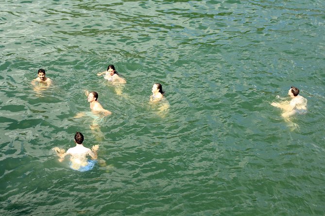 Lan Ha bay Boutique cruise 3D/2N: Kayaking - Swimming & Biking Viet Hai villages - Is $340 a fair price?