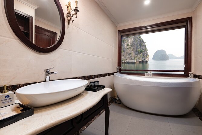 Lan Ha - Ha Long Bay 5Star cruise-Private balcony cabin 2day trip - What the $187.96 price really covers