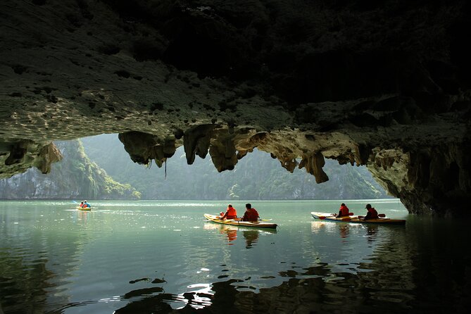 Lan Ha - Ha Long Bay - Dau Be island 2D/1N from Cat Ba in less touristy areas. - Who will enjoy this overnight cruise most