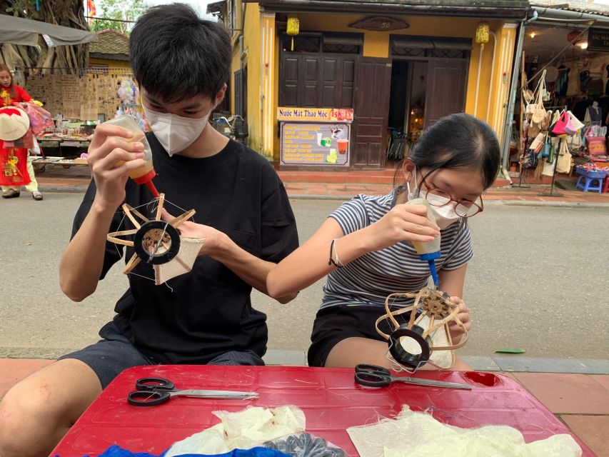 Lantern Making Class With Lynn - Key points to know before you book