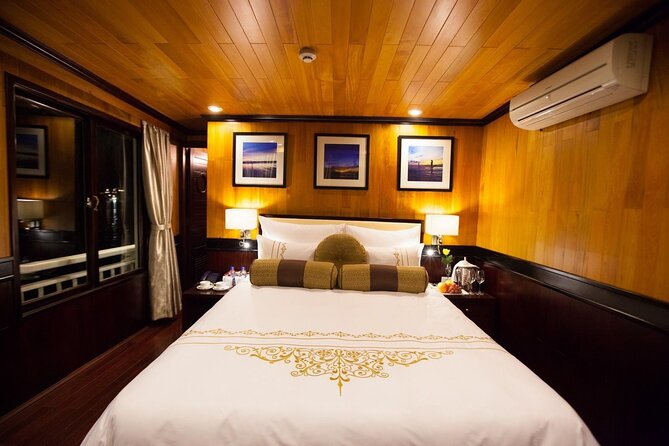 LIKE A BOSS-Luxury options-2d/1n All inclusive in Halong Bay - Day 1 on Ha Long Bay: islets, caves, and Titop Island
