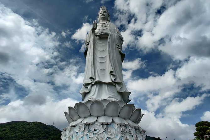 LOVELY PILGRIMS to MARBLE MOUNTAIN & DRAGON BRIDGE & LADY BUDDHA - Who Should Book This Experience