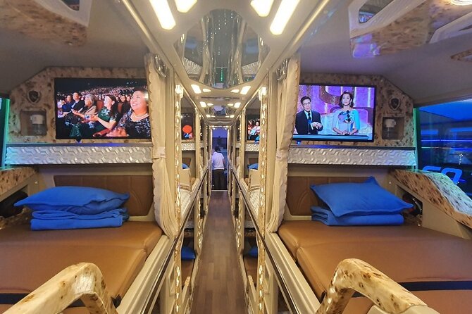 Luxury Bus Hanoi to Sapa & Sapa to Hanoi - All Inclusive - Picking the right seat for five to six hours
