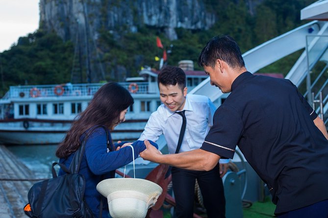 Luxury Halong Bay 1 Day on Cruises From Hanoi with Bus & Lunch - Sunset snacks on the return cruise