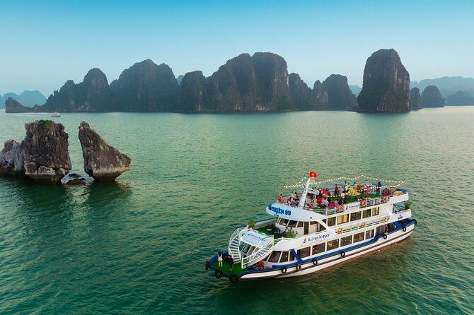 LUXURY Halong Bay Cruise 5 Stars Full Day Tour with Buffet Lunch - Why this day trip works for first-time visitors