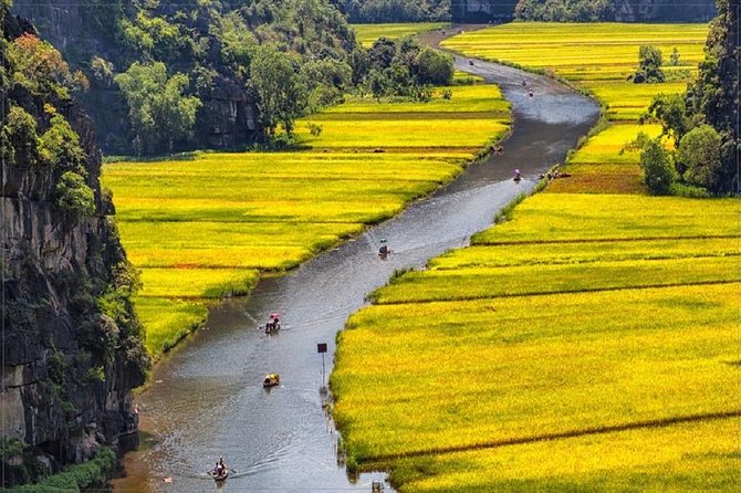 Luxury Hoa Lu - Tam Coc - Mua Cave 1 Day Tour - By Limousine & Small Group - Mua Cave and the 500-step climb