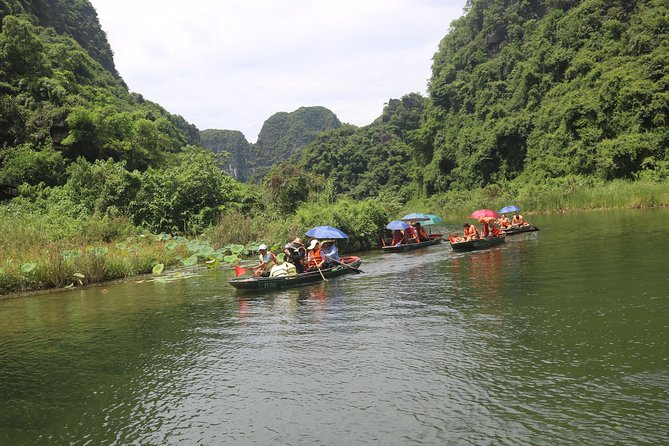 Luxury Limousine Trang An-Mua Cave - Bich Dong max 6-8 pax/ group - A comfortable morning ride from Hanoi