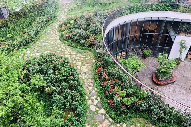 LUXURY SAPA TOUR 2D1N -Stay At 5 Star Hotel-Transfer by sleep bus - Who will get the most from this tour?
