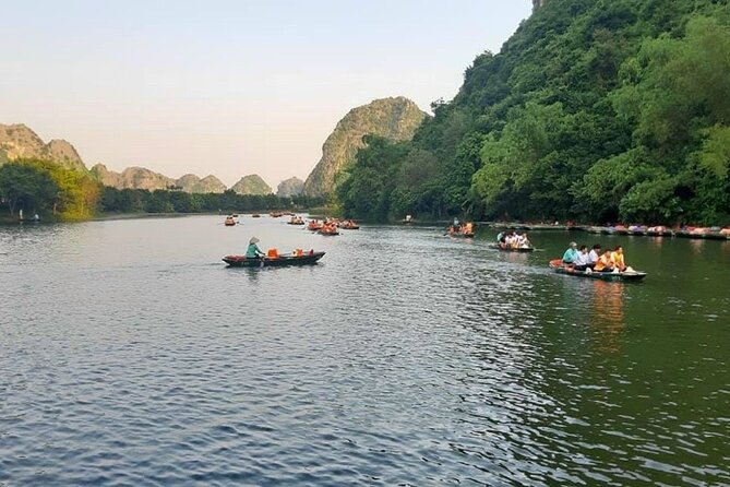 Luxury small Group Hoa Lu - Tam Coc - Mua Cave Max 6 - 8 pax/tour - Key points to know before booking