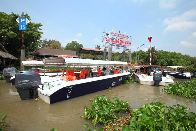 Luxury Speedboat 2 Ways from Ho Chi Minh city to Cu Chi Tunnels - Booking details and weather concerns