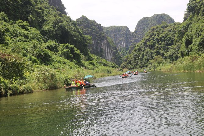 Luxury Tam Coc or Trang An-Mua Cave -Bich Dong Max 6 -8 pax/group - The two-hour ride from Hanoi