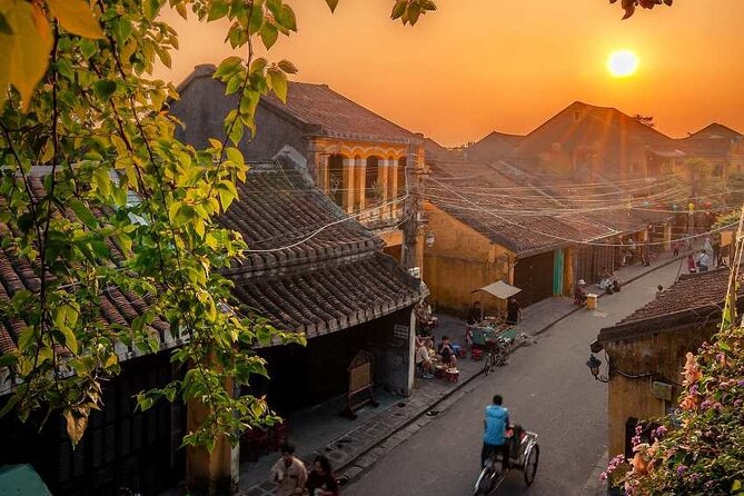 Marble Mountain - Hoi An Colour Lanterns & Night Market from DN - Hoi An after sunset, from the Japanese Bridge to the river