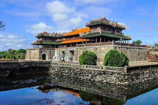 Marble Mountains and Ba Na Hills (Golden Bridge) full day tour - Golden Bridge, gardens, and Da Nang views