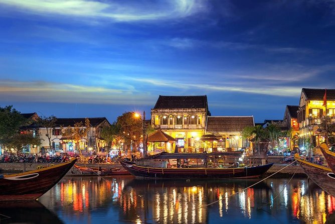 Marble Mountains - Hoi An Ancient Town Sunset Daily Ingroup Tour - Arriving in Hoi An as the light fades