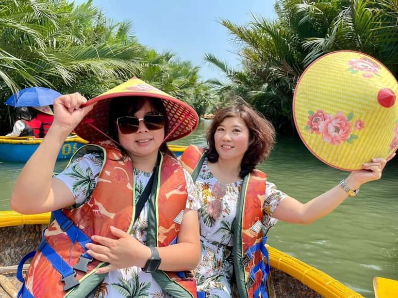 Market Tour, Basket Boat Ride & Cooking Class by Hangcoconut - Is $11 a good value?