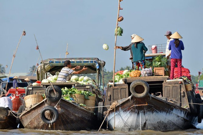 Mekong Delta 2-Day Tour: Floating Markets, Biking, Amazing Tour - Vinh Trang Pagoda brings a change of pace
