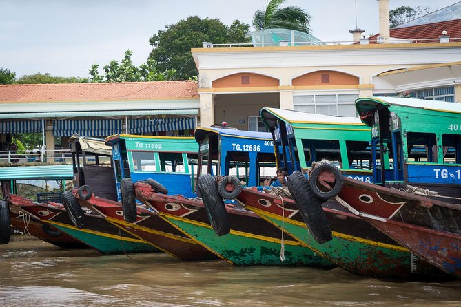 Mekong Delta 2-Day Tour: Floating Markets & Cultural Exploration - Cruising the Tien River and entering village life