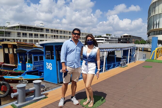 Mekong Delta Full Day Trip - My Tho & Ben Tre - Small Group Tour - The hand-rowed boat through the canals