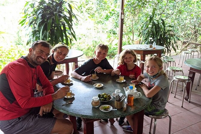 Mekong Delta Homestay 2-Day at Family Tiny Garden - Small Group - Sunrise cycling through fields and local markets