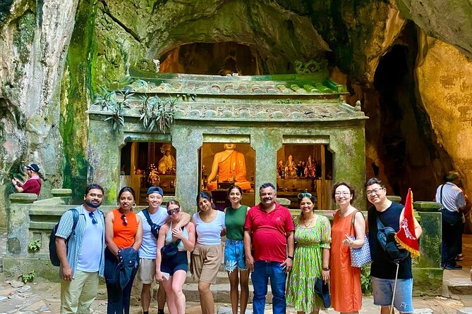 Monkey mountain-Huge Lady Buddha-Marble mountains & Am Phu caves - Lunch with Quang noodles or bánh xèo