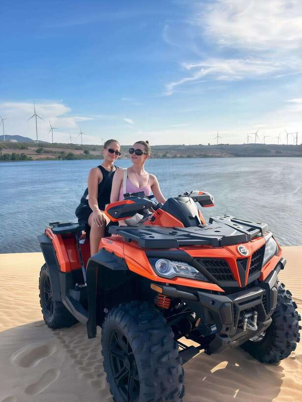 Mui Ne: Best Private Sand Dunes Jeep Tour at Sunrise/Sunset - Sunrise at the White Sand Dunes