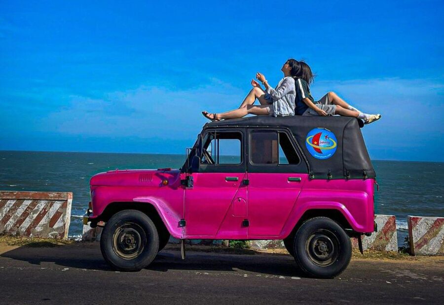 Mui Ne: Sand Dunes Jeep Tour with Friendly English Guide - A short look at Mui Ne’s fishing village