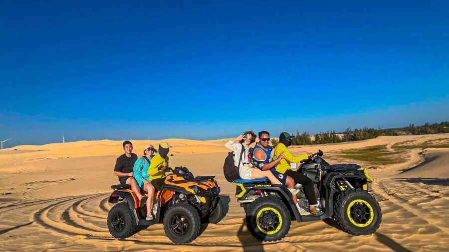 Mui Ne: Sand Dunes Jeep Tour with Friendly English Guide - Red Sand Dunes and the final view