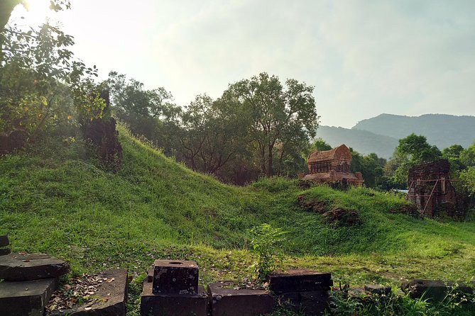 My Son Sanctuary Sunset with insider guide and BBQ boat trip - Who will enjoy this tour most