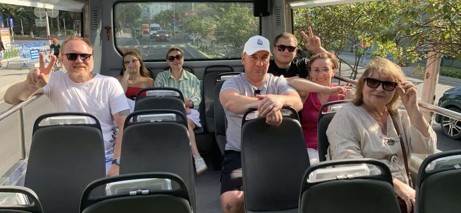 Nha Trang: Hop-on Hop-off Bus City Tour - April 2 Square and Tram Huong Tower