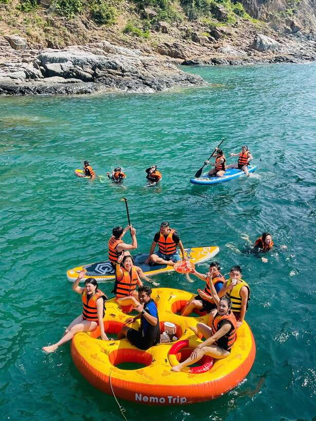 Nha Trang: Hopping Tour, Snorkeling, Boat Party, & BBQ Lunch - Who will enjoy this Nha Trang tour