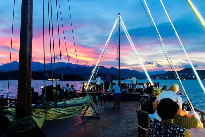 Nha Trang Sunset Cocktails and Dinner Cruise - Is $96 good value?