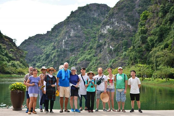 Ninh Binh Daily Tour: Hoa Lu - Am Tien Cave- Trang An boat ride - Who should book this day out?