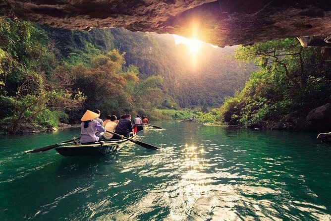 Ninh Binh Day Tour from Hanoi: Hoa Lu Trang An and Mua Caves - Leaving Hanoi for Ninh Binh